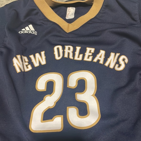 Anthony Davis Pelicans Jersey - Picture 2 of 5